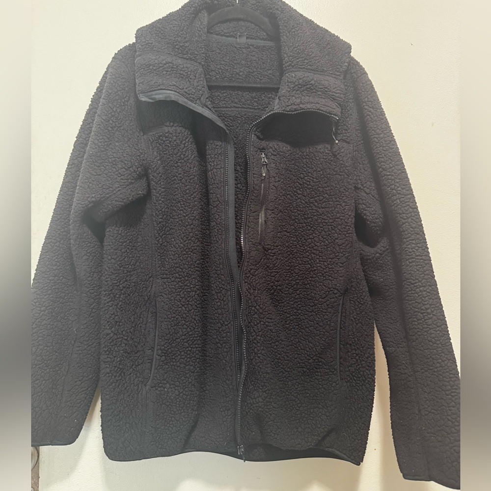 2 Fleece Jacket - Picture 2 of 7
